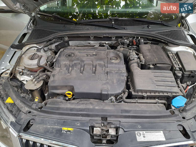 Универсал Skoda Octavia 2016 в Луцке фото 35 Универсал Skoda Octavia 2016 в Луцке