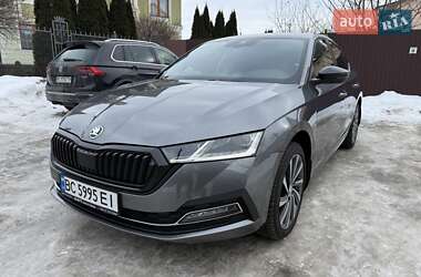 Лифтбек Skoda Octavia 2023 в Золочеве