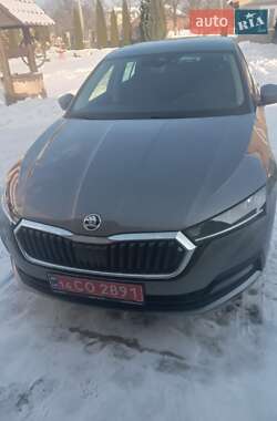 Ліфтбек Skoda Octavia 2022 в Долині