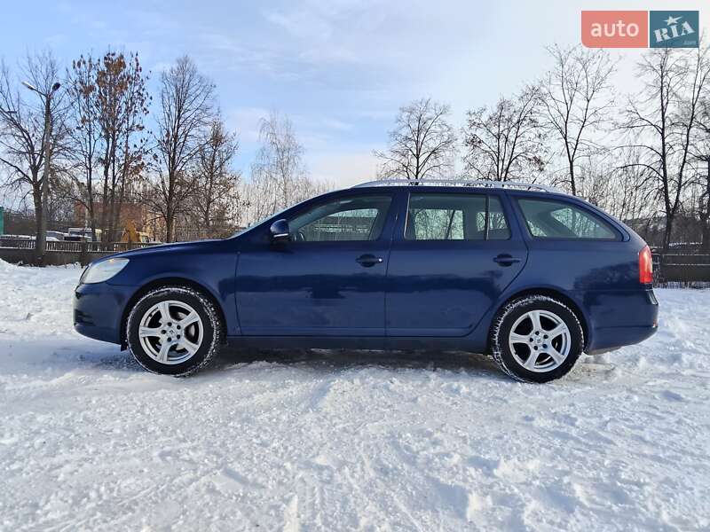 Универсал Skoda Octavia 2009 в Чернигове
