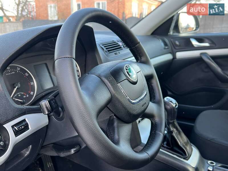 Лифтбек Skoda Octavia 2010 в Ахтырке фото 28 Лифтбек Skoda Octavia 2010 в Ахтырке
