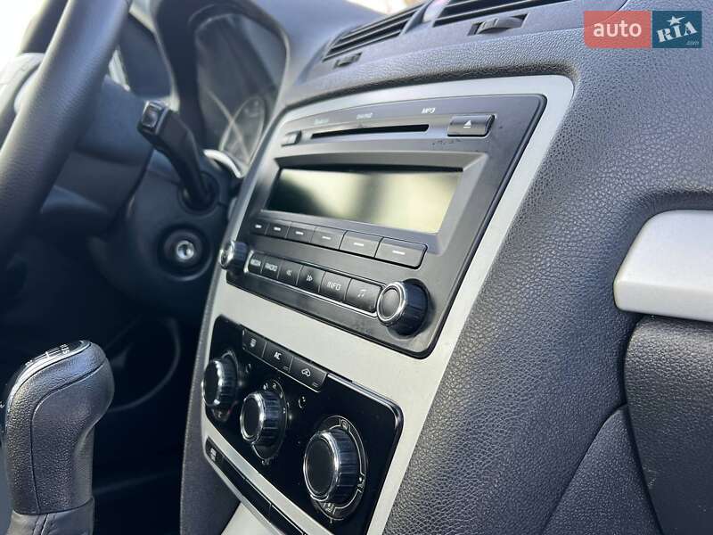 Лифтбек Skoda Octavia 2010 в Ахтырке фото 33 Лифтбек Skoda Octavia 2010 в Ахтырке