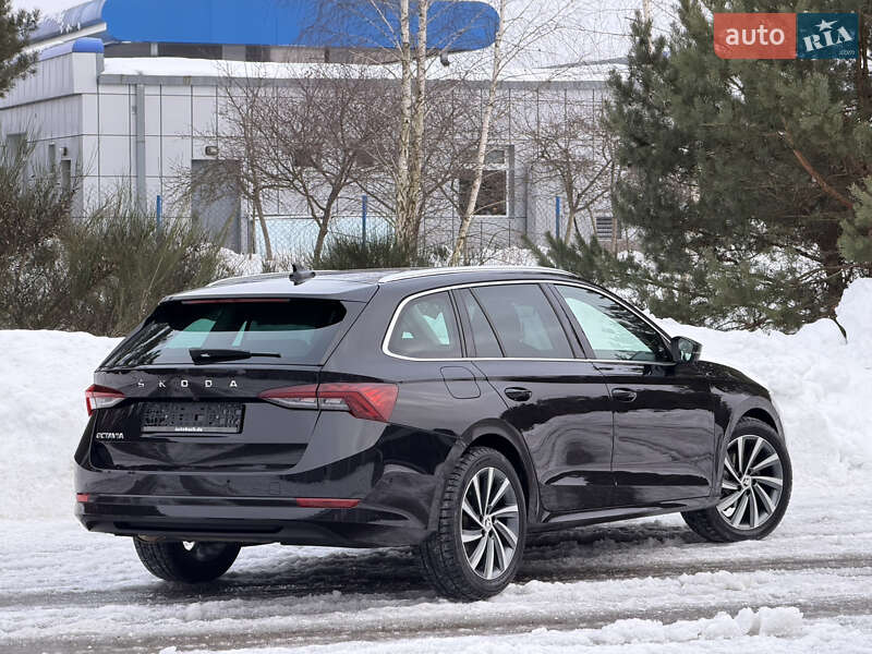 Универсал Skoda Octavia 2020 в Ровно
