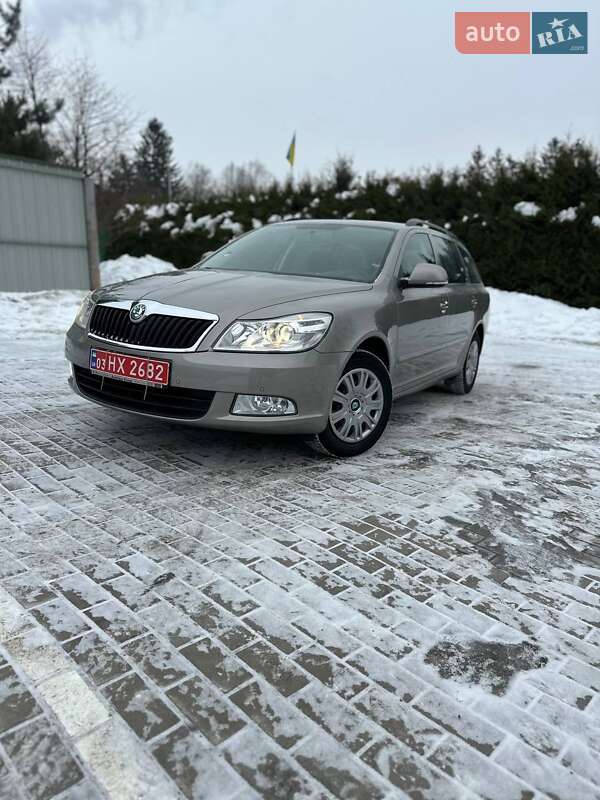 Универсал Skoda Octavia 2011 в Луцке