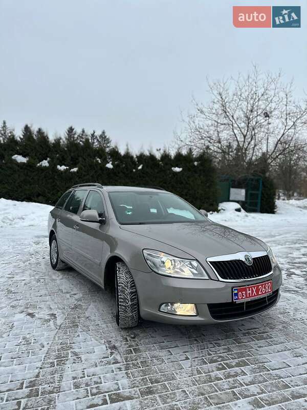 Универсал Skoda Octavia 2011 в Луцке