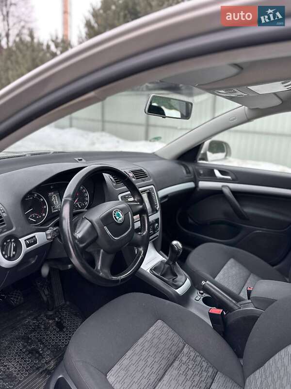 Универсал Skoda Octavia 2011 в Луцке