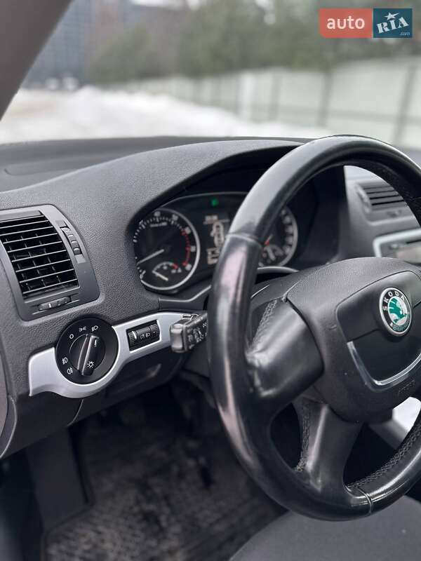 Универсал Skoda Octavia 2011 в Луцке