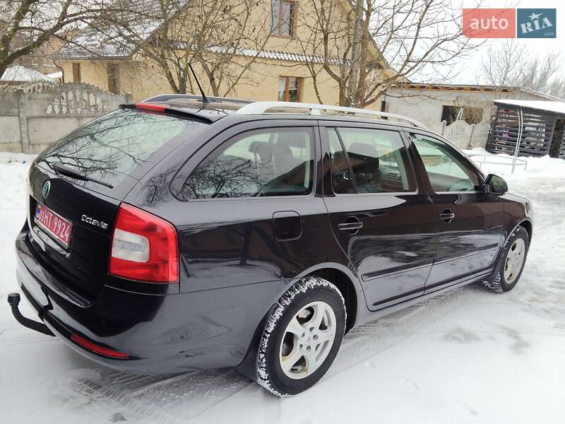 Универсал Skoda Octavia 2012 в Ровно