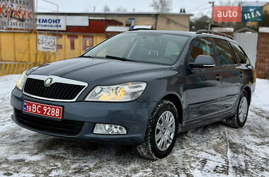 Универсал Skoda Octavia 2010 в Ровно