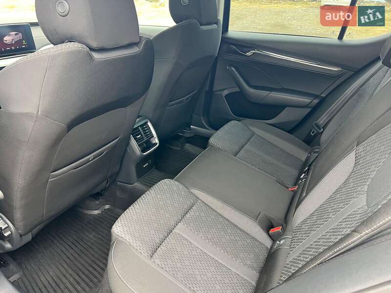 Лифтбек Skoda Octavia 2020 в Киеве фото 23 Лифтбек Skoda Octavia 2020 в Киеве