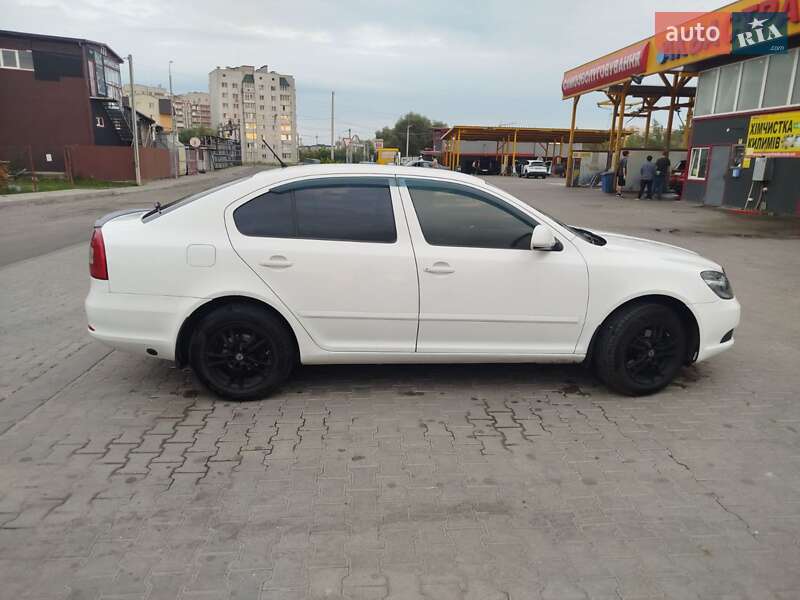 Лифтбек Skoda Octavia 2011 в Хмельницком