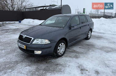 Универсал Skoda Octavia 2006 в Нововолынске