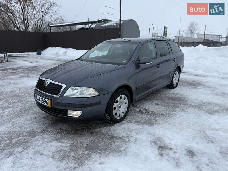 Универсал Skoda Octavia 2006 в Нововолынске