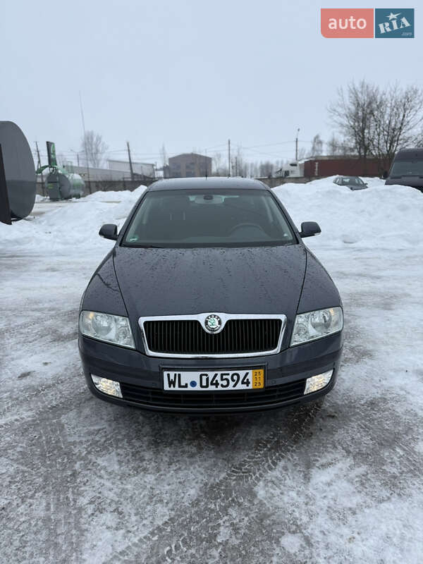Универсал Skoda Octavia 2006 в Нововолынске