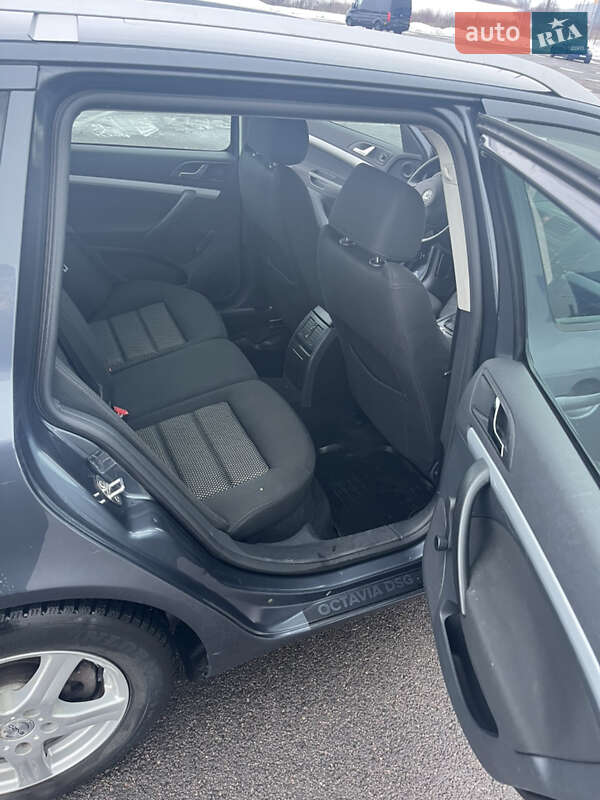 Универсал Skoda Octavia 2008 в Ровно