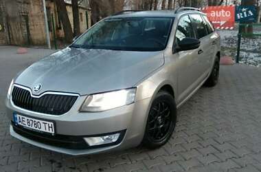 Универсал Skoda Octavia 2013 в Кривом Роге