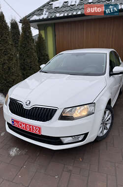 Универсал Skoda Octavia 2014 в Кицмани