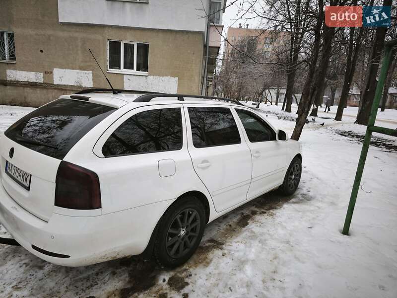 Универсал Skoda Octavia 2010 в Харькове фото 4 Универсал Skoda Octavia 2010 в Харькове