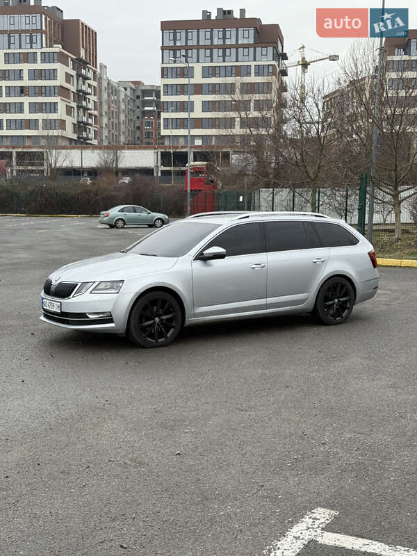 Универсал Skoda Octavia 2018 в Ужгороде фото 4 Универсал Skoda Octavia 2018 в Ужгороде
