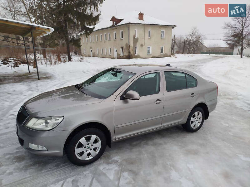 Лифтбек Skoda Octavia 2009 в Стрые фото 8 Лифтбек Skoda Octavia 2009 в Стрые