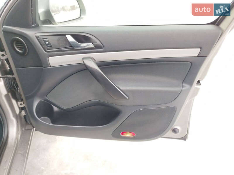 Лифтбек Skoda Octavia 2009 в Стрые фото 21 Лифтбек Skoda Octavia 2009 в Стрые