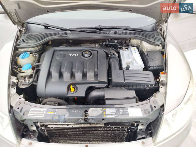 Лифтбек Skoda Octavia 2009 в Стрые фото 25 Лифтбек Skoda Octavia 2009 в Стрые