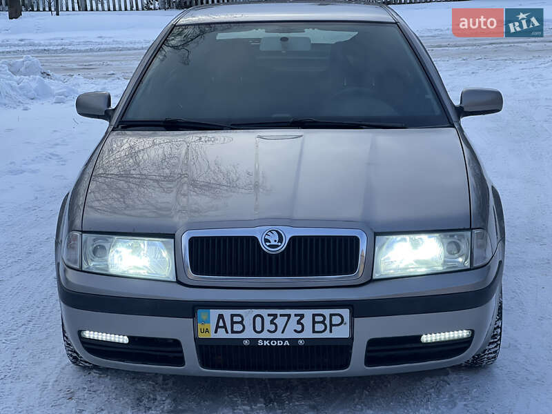 Лифтбек Skoda Octavia 2006 в Песчанке фото 3 Лифтбек Skoda Octavia 2006 в Песчанке