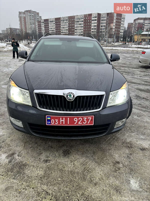 Универсал Skoda Octavia 2012 в Львове фото 3 Универсал Skoda Octavia 2012 в Львове