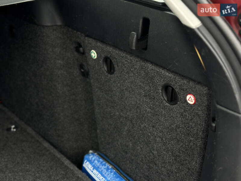 Универсал Skoda Octavia 2006 в Самборе