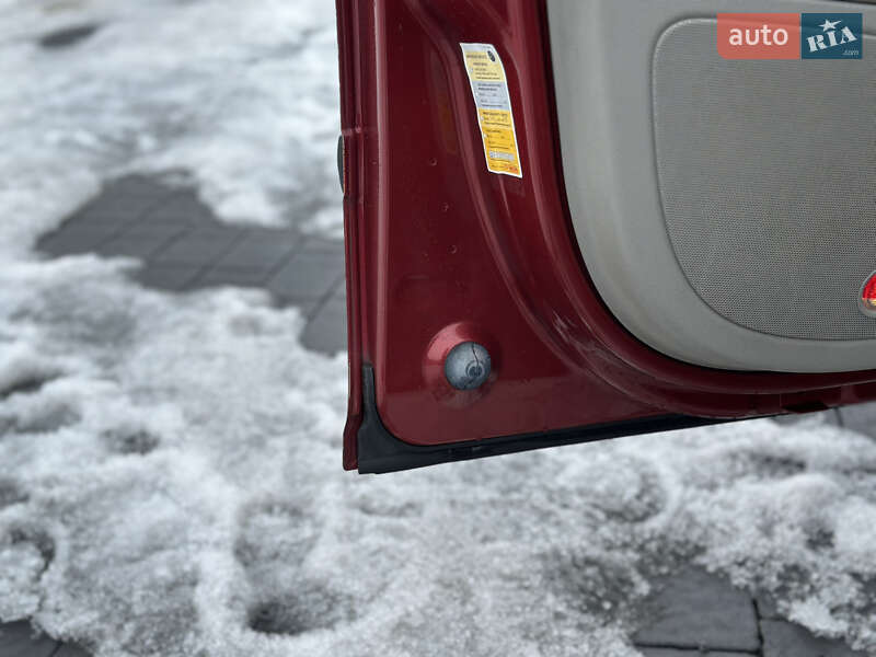 Универсал Skoda Octavia 2006 в Самборе