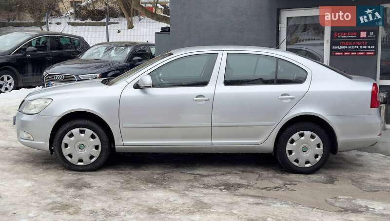Лифтбек Skoda Octavia 2012 в Львове