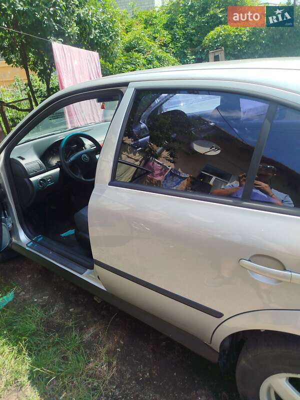 Лифтбек Skoda Octavia 2001 в Стрые