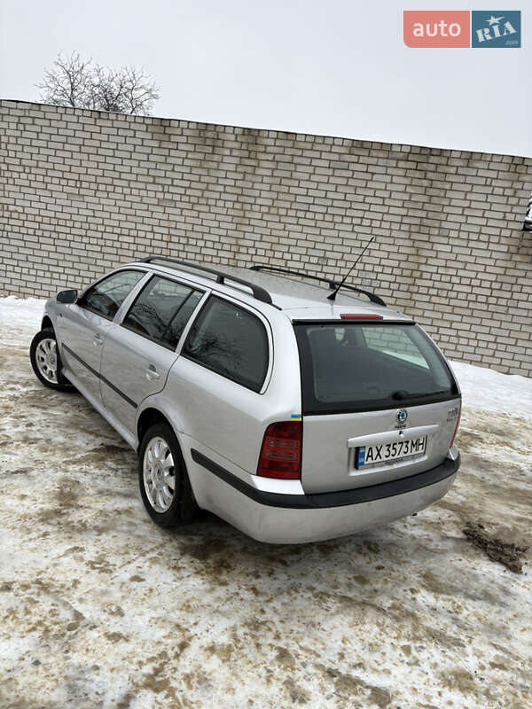 Универсал Skoda Octavia 2003 в Харькове