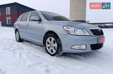 Универсал Skoda Octavia 2009 в Василькове