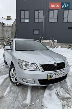 Лифтбек Skoda Octavia 2011 в Львове