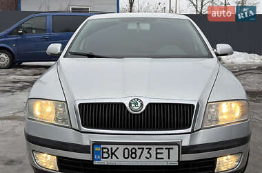 Лифтбек Skoda Octavia 2005 в Львове