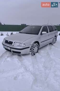 Универсал Skoda Octavia 2004 в Виннице