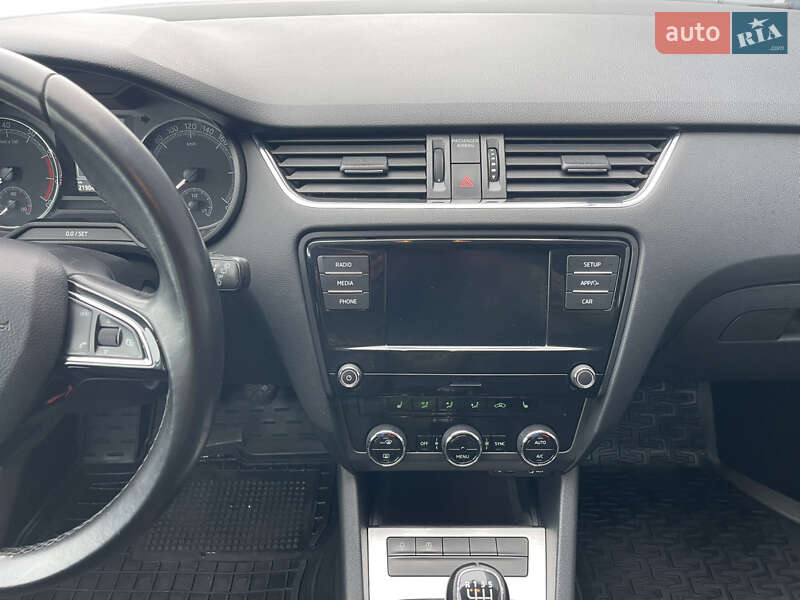 Универсал Skoda Octavia 2017 в Луцке