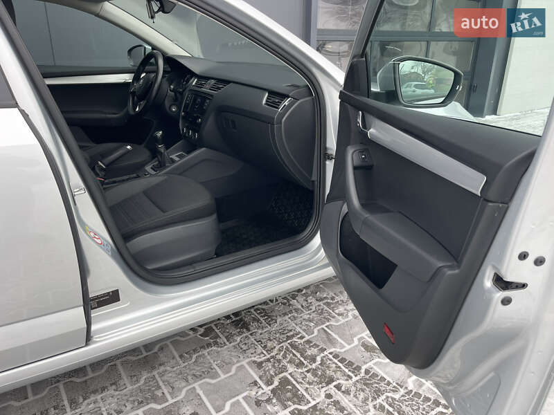 Универсал Skoda Octavia 2017 в Луцке