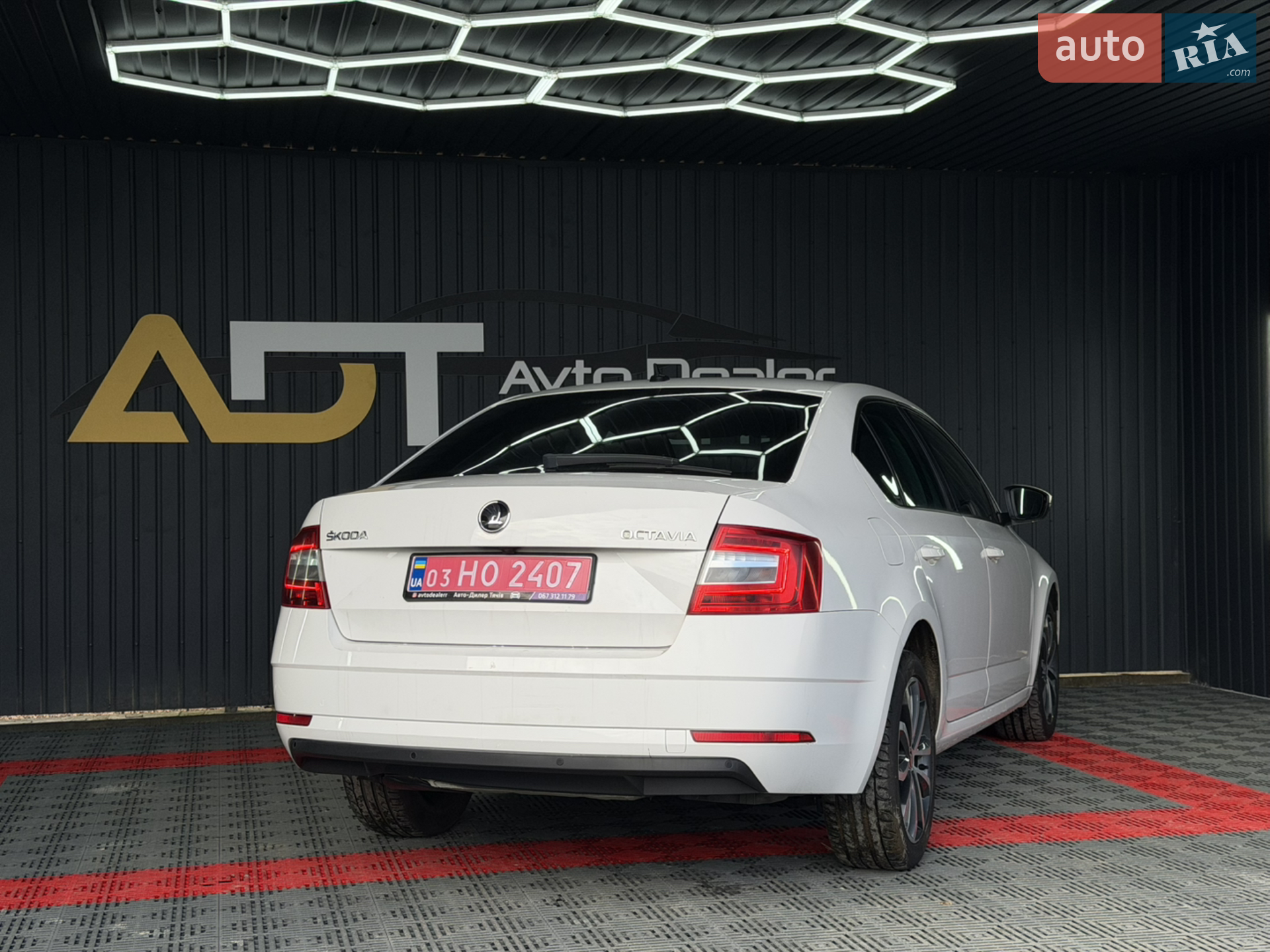2019 Skoda Octavia - мініатюра 28
