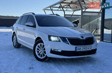Универсал Skoda Octavia 2017 в Хмельницком