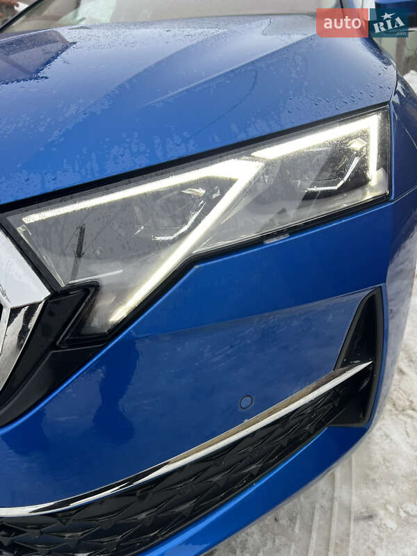 Лифтбек Skoda Octavia 2024 в Львове фото 20 Лифтбек Skoda Octavia 2024 в Львове