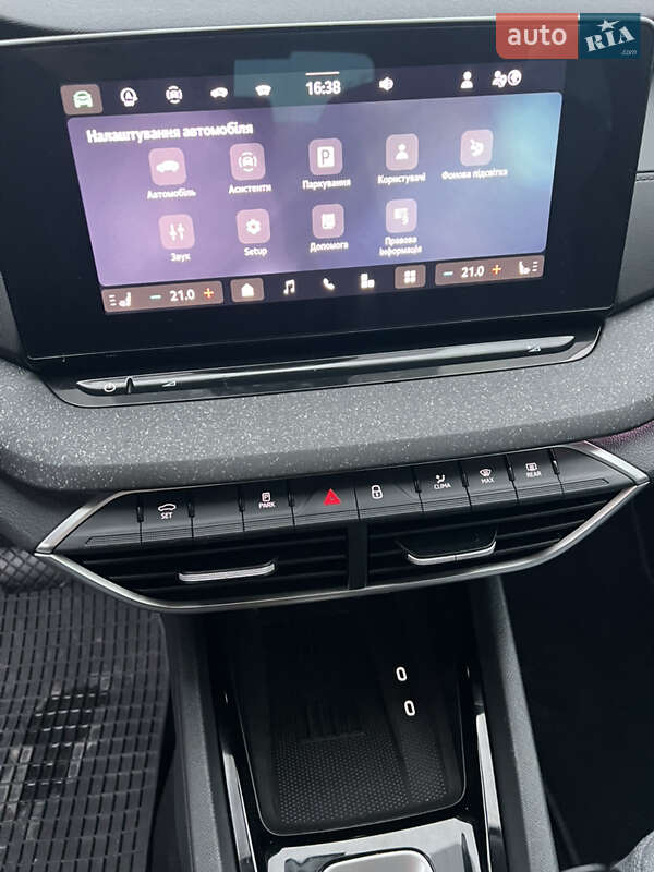Лифтбек Skoda Octavia 2024 в Львове фото 40 Лифтбек Skoda Octavia 2024 в Львове