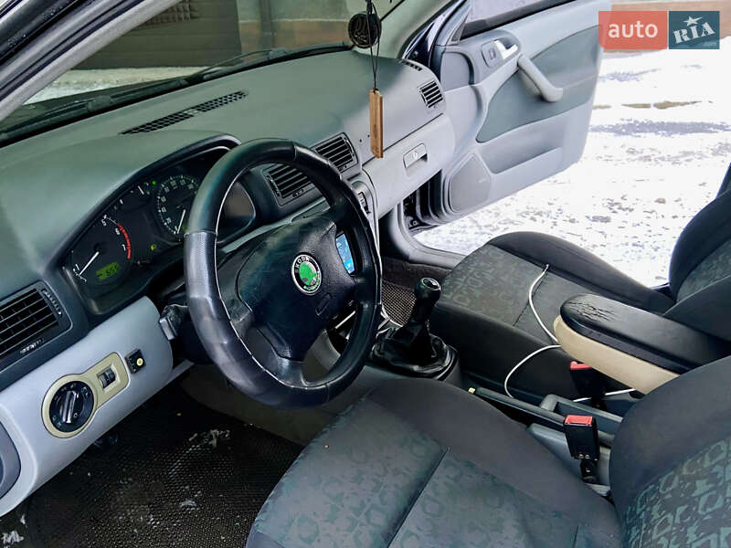 Лифтбек Skoda Octavia 2000 в Ивано-Франковске