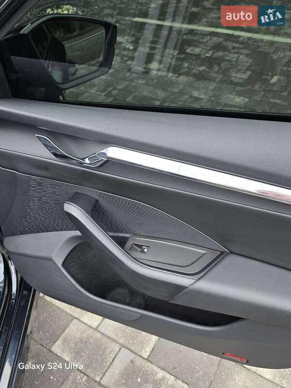 Лифтбек Skoda Octavia 2020 в Ужгороде