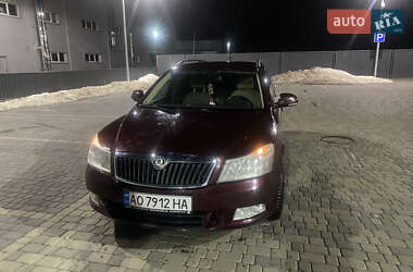 Універсал Skoda Octavia 2011 в Ужгороді