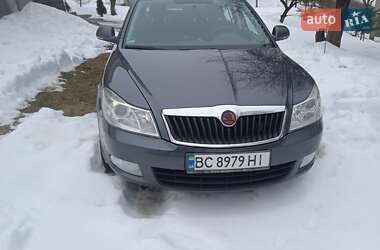 Лифтбек Skoda Octavia 2012 в Славском