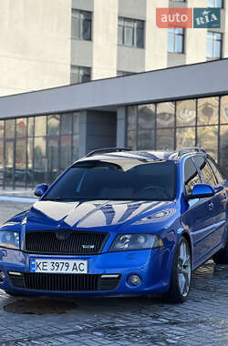Універсал Skoda Octavia 2009 в Дніпрі