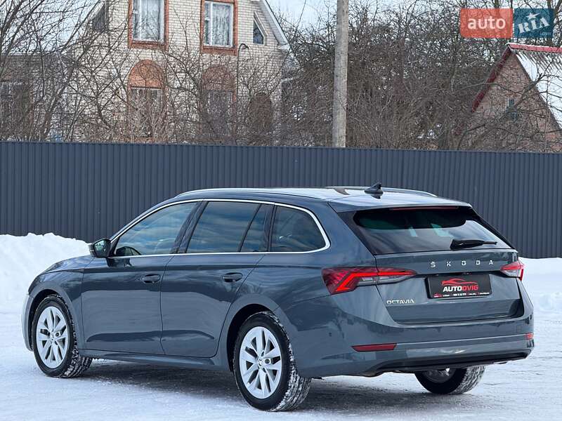 Универсал Skoda Octavia 2021 в Луцке