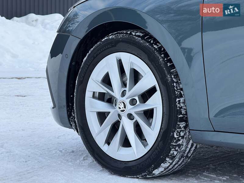 Универсал Skoda Octavia 2021 в Луцке